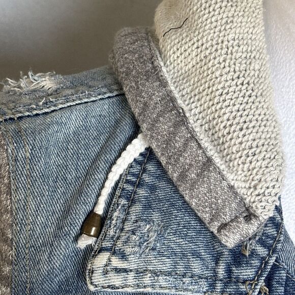Free People Denim Distressed Hooded Jean /Knit Jacket Women's Size Medium - Picture 3 of 12